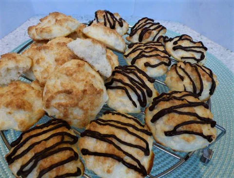 Sugarless Coconut Macaroons